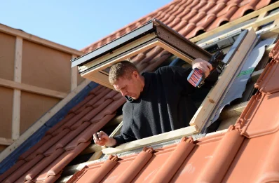 Pose de fenêtres de toit Velux à Casson